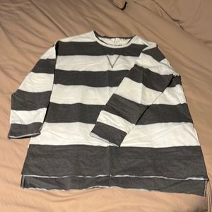 NWT lightweight tunic Grey/ White stripe